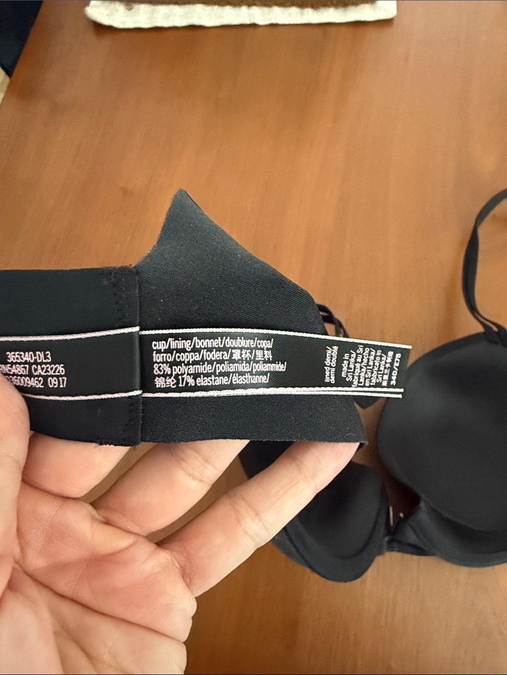 Victoria's Secret NWOT Black Lined Demi Bra, 34D - Picture 7 of 7
